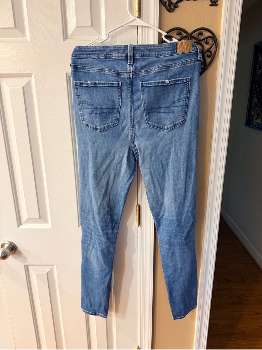 American Eagle Outfitters Distressed Blue High-Rise Jeggings